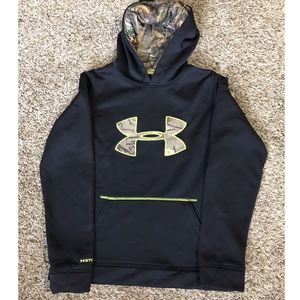 Boys YLG Under Armour hoodie